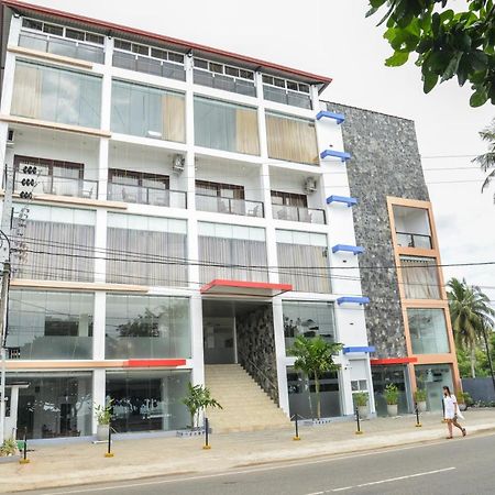 Centhara Beach Weligama 호텔 외부 사진