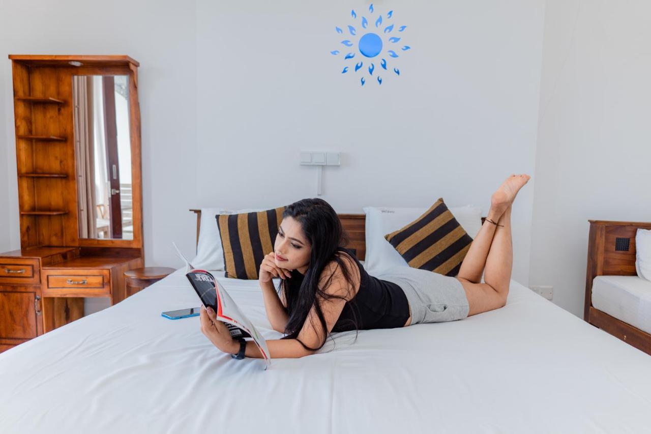 Centhara Beach Weligama 호텔 외부 사진
